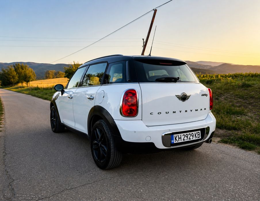 Продавам Mini Countryman