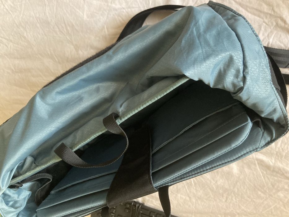 Messenger bag Osprey Metron 18