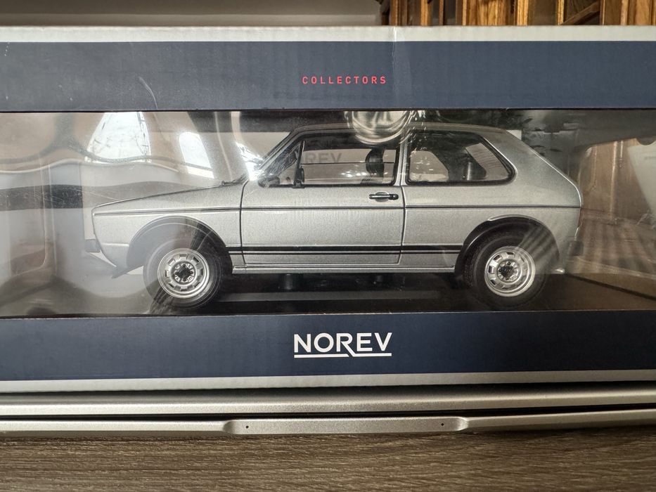 Macheta Volkswagen Golf Mk1 Gti Norev 1/18