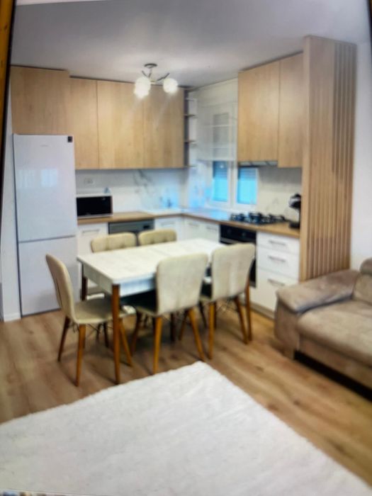 Apartament de inchiriat