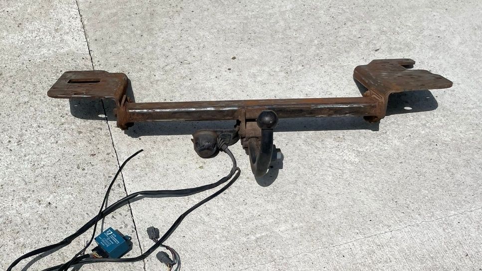Carlig remorcare hyundai tucson 2006