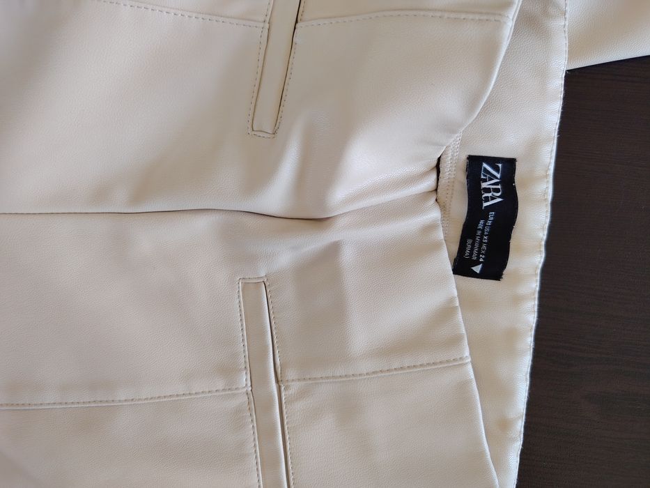 Кожен панталон ZARA