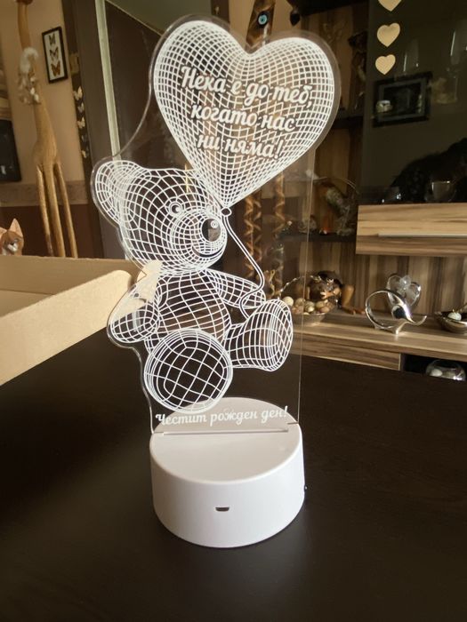 Лампа светещо 3D мече.Ново!