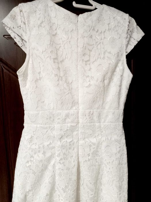Дамска Рокля бяла