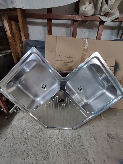 Двойна ъглова неръждаема кухненска мивка