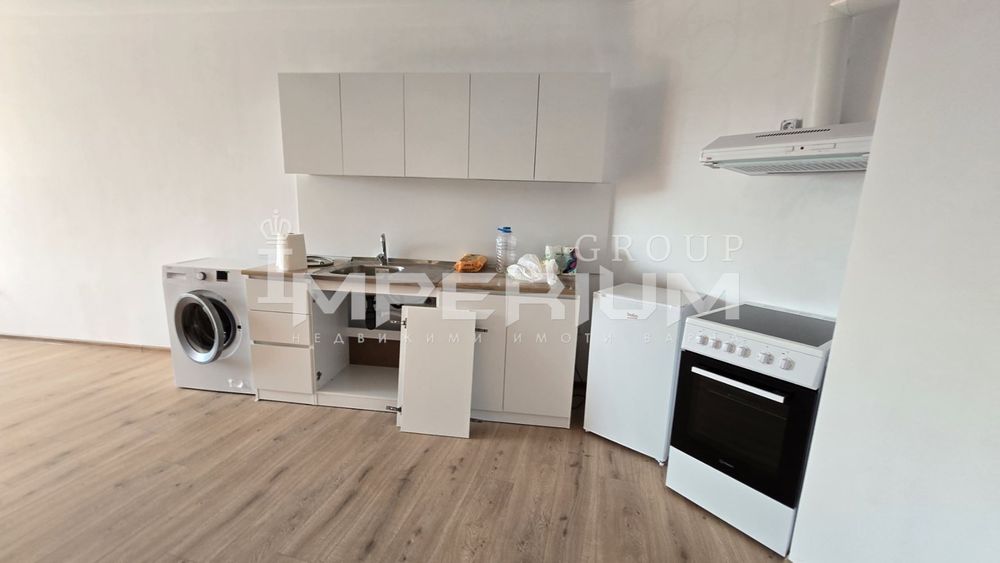 Дава се под наем Едностаен апартамент в Варна, Погреби - 50 кв.м за 306 € - Снимка #3