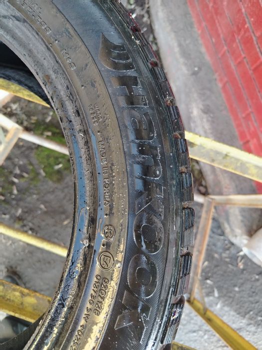 Продам шины б/у в хорошем состоянии