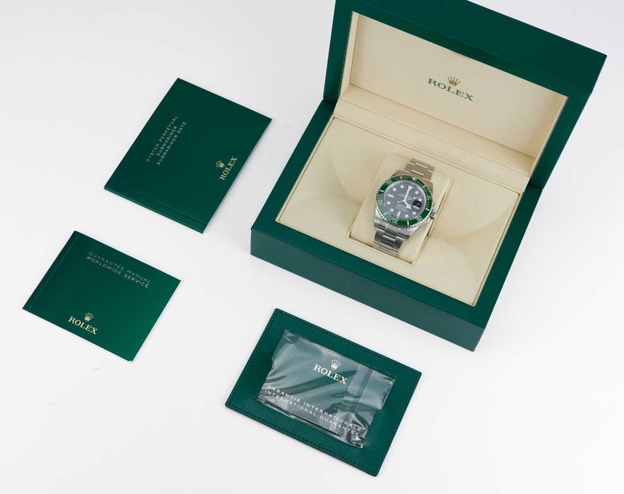 Rolex Submariner Date 41mm 126610LV "Starbucks"