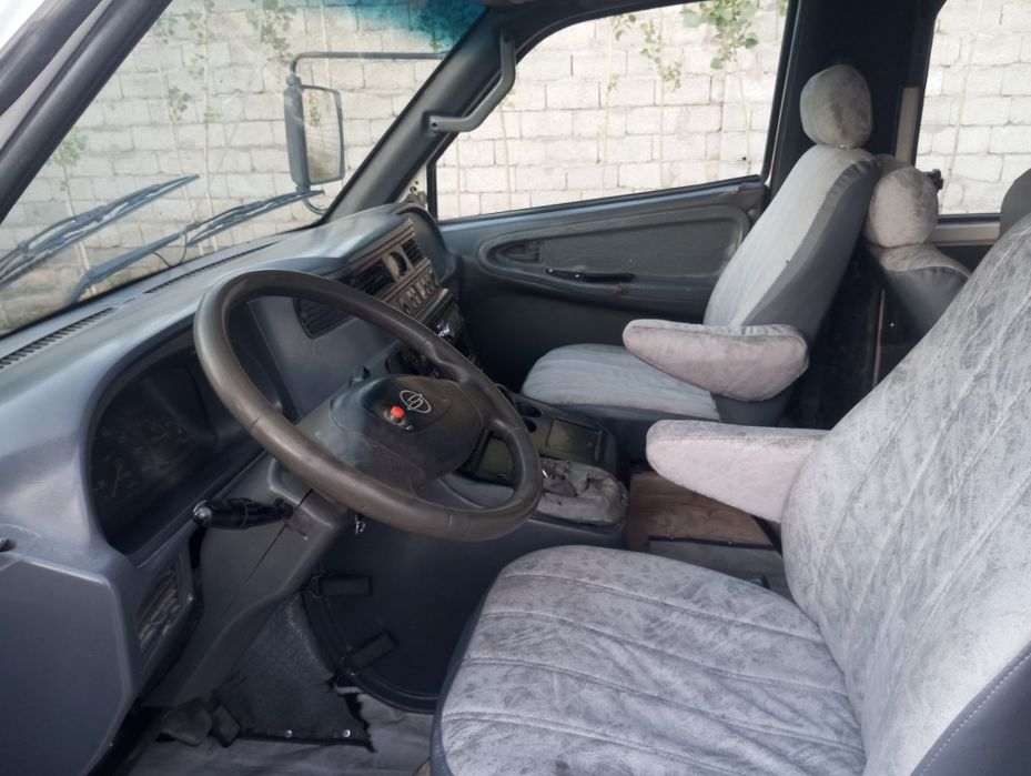 Ssangyong Istana metan Сангёнг Истана метан