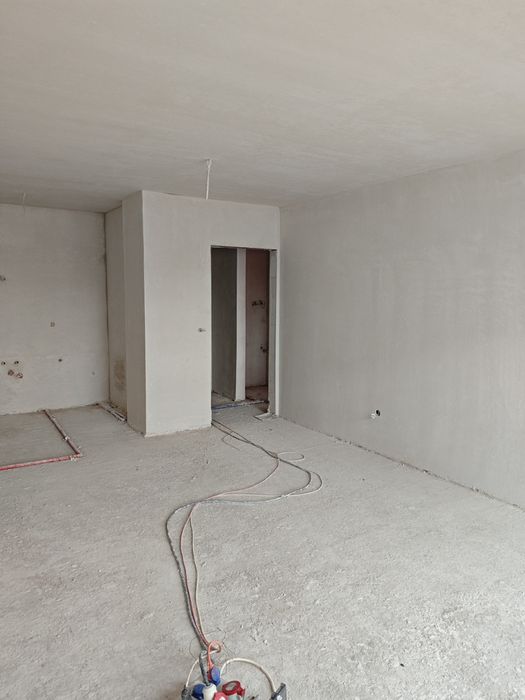 Двустаен апартамент в Център