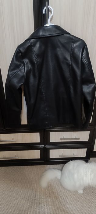 Продам косуха на рост 146