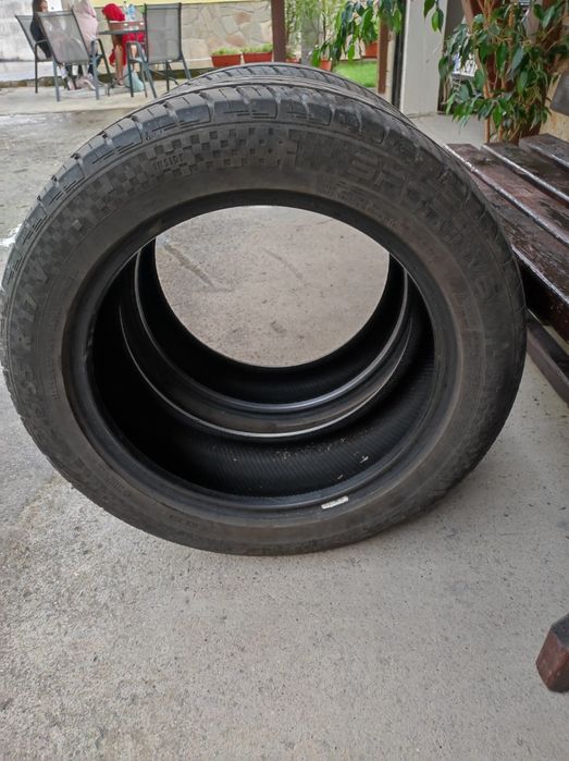 Гуми 215 /55 /17