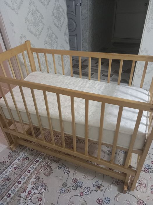 Манеж отличном состояние.Матрас ортопедический