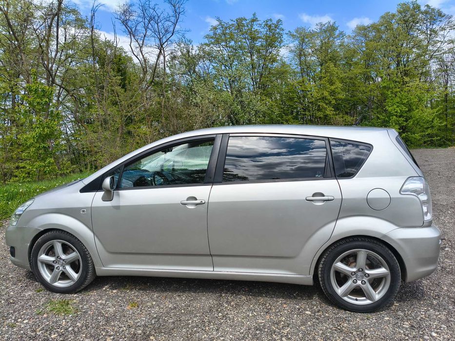 Toyota Corolla Verso d4d 136 cp