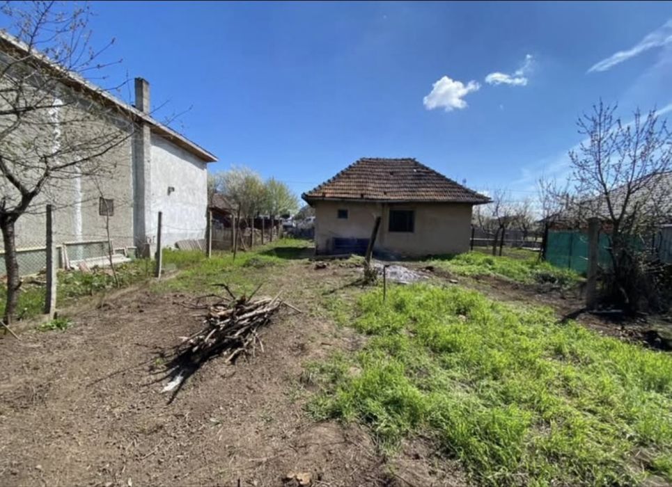 Teren/Casa de vanzare, Str. Florilor, Carei