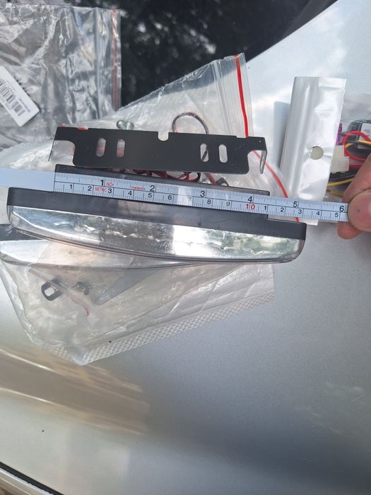 Дневни светлини с контролер 12V