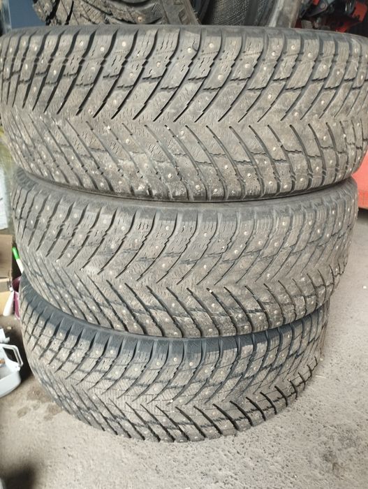 Продам шины 255/55/20
