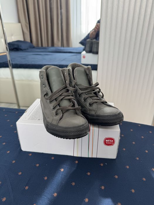 Adidasi Converse, piele, marimea 38,5