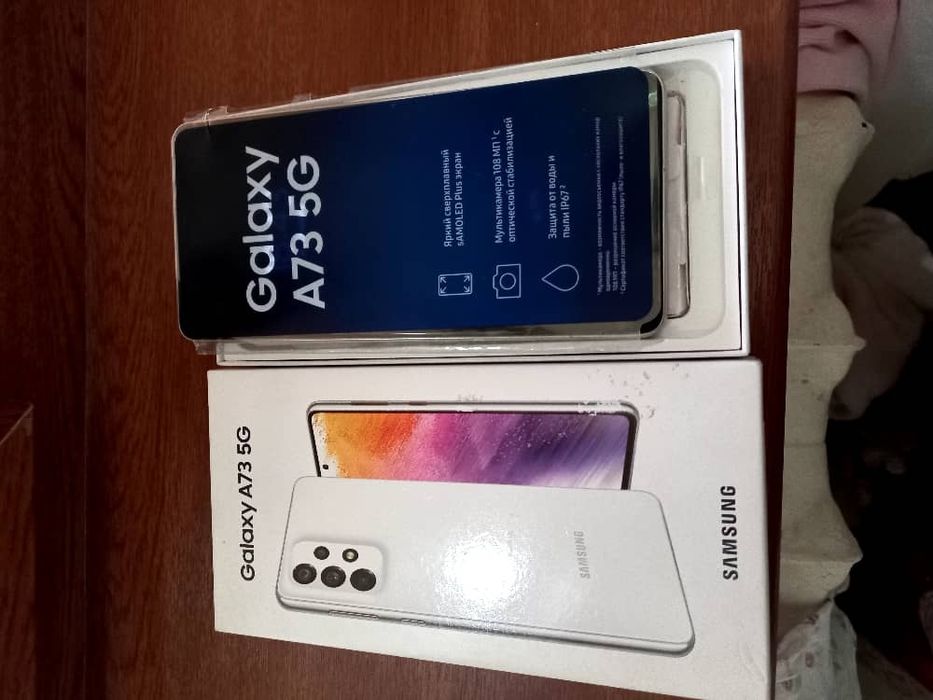 Samsung A73 5G. 128/6