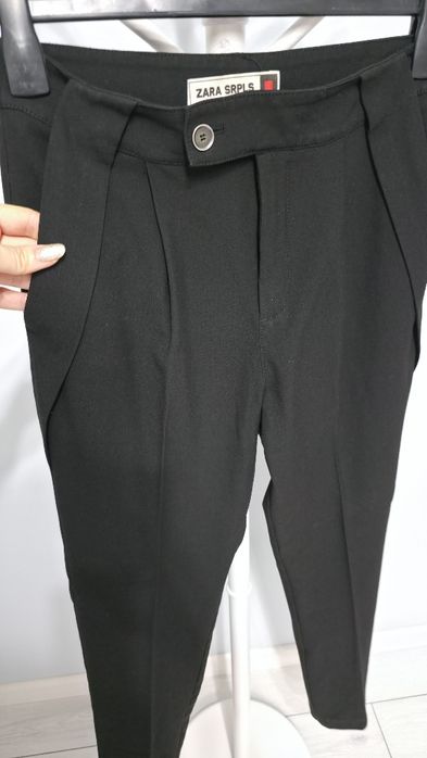 Pantaloni eleganti, croiala conica, din colecția Zara SRPLS, negri, S