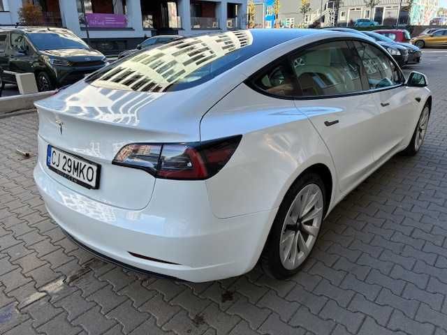 Vand Tesla Model 3, An 2022,Standard Range