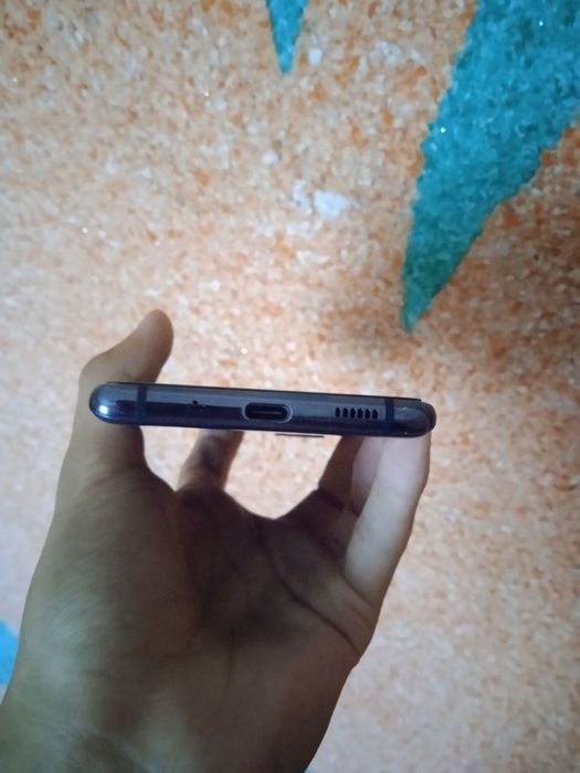 Galaxy S20 FE   8/128GB