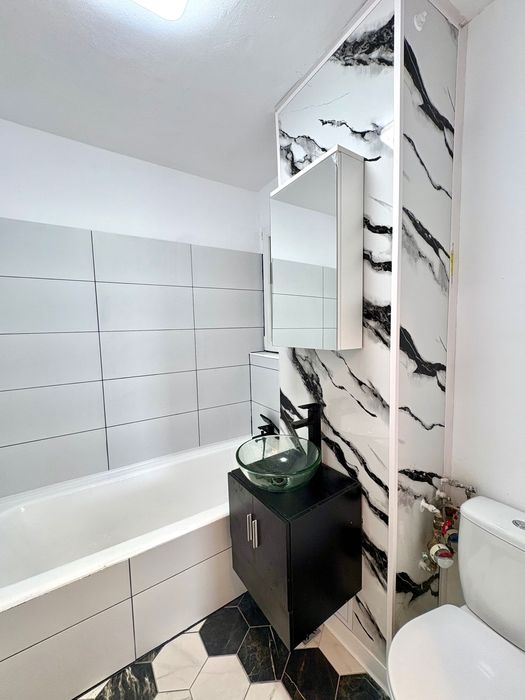 Apartament renovat Eroii Revoluției