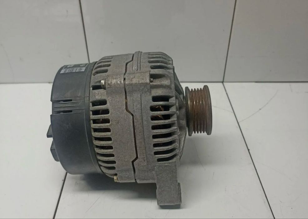 Генератор Audi A4 B5 9/10 Состояние
