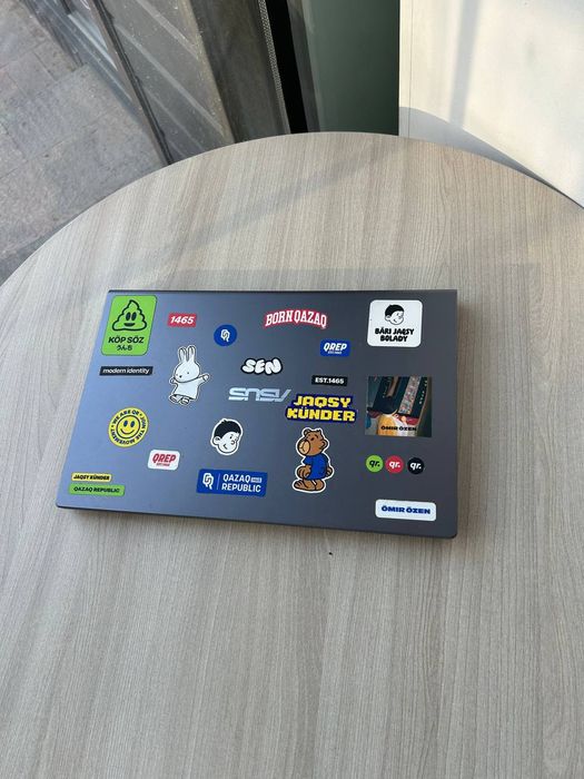 Asus VivoBook Core i3-1115