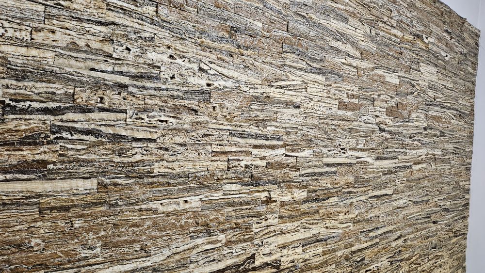 Piatra decorativa  15  lei/mp