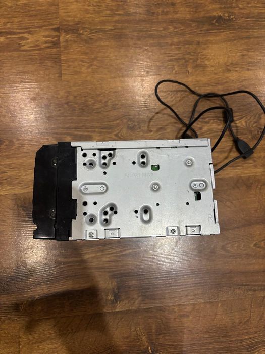 Магнитола Кларион