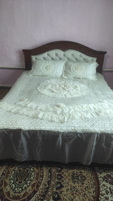 Спальный гарнитур сотилади