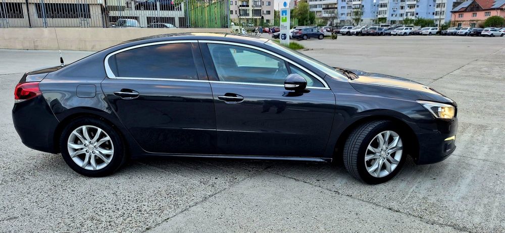 Schimb sau Vând Peugeot Facelift