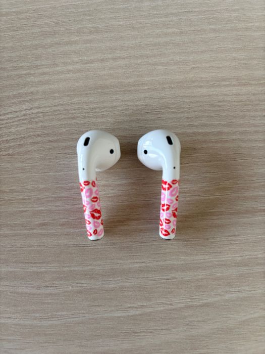 Безжични слушалки Apple AirPods 2