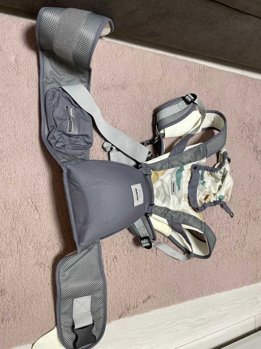 Marsupiu ergonomic bebe