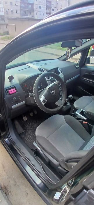 Vand Opel zamfira 2009 b1 1.7 tdi 110 hp