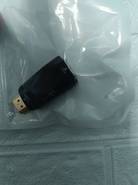HDMI към VGA  (D-SUB) преход адаптер за видео карта монитор ХДМИ