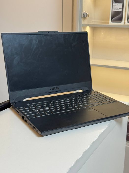 Asus R5/7, SSD 512GB, RTX4050