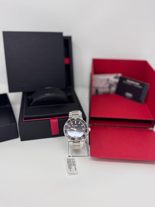 Oris Aquis Date 43.5 mm Stsinless Steel