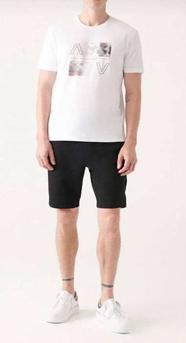 AVVA Белый 100 % хлопок с круглым вырезом спереди