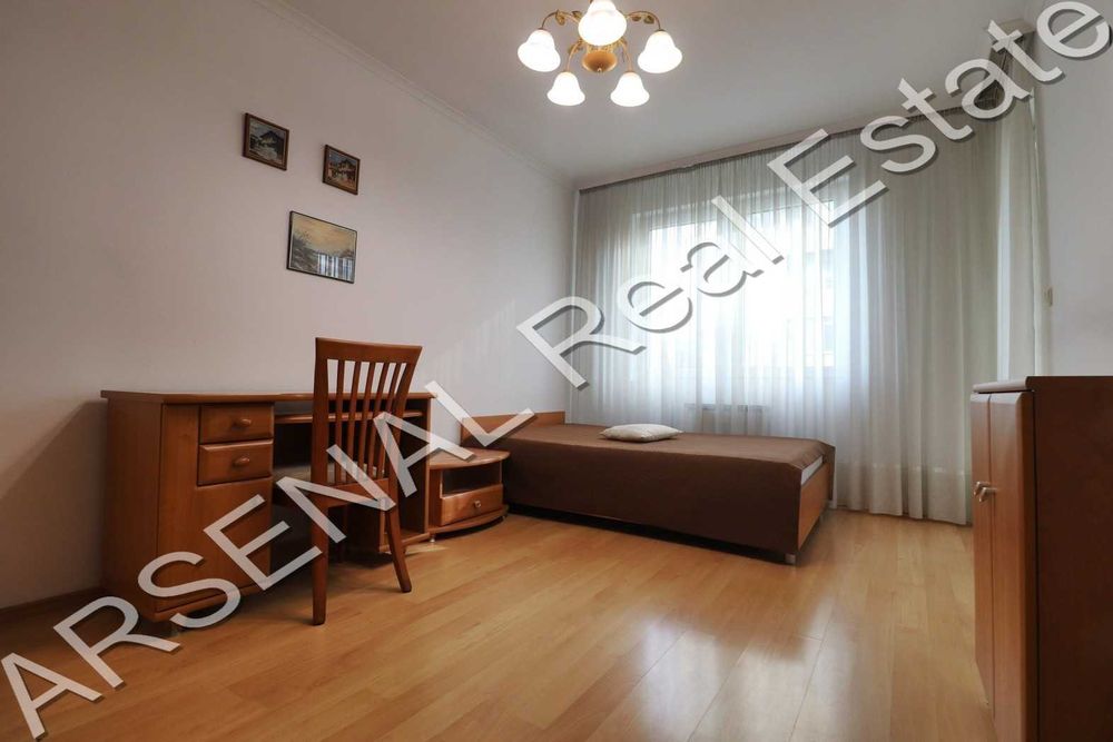 Дава се под наем Тристаен апартамент в София, Иван Вазов - 120 кв.м за 897.6 € - Снимка #5