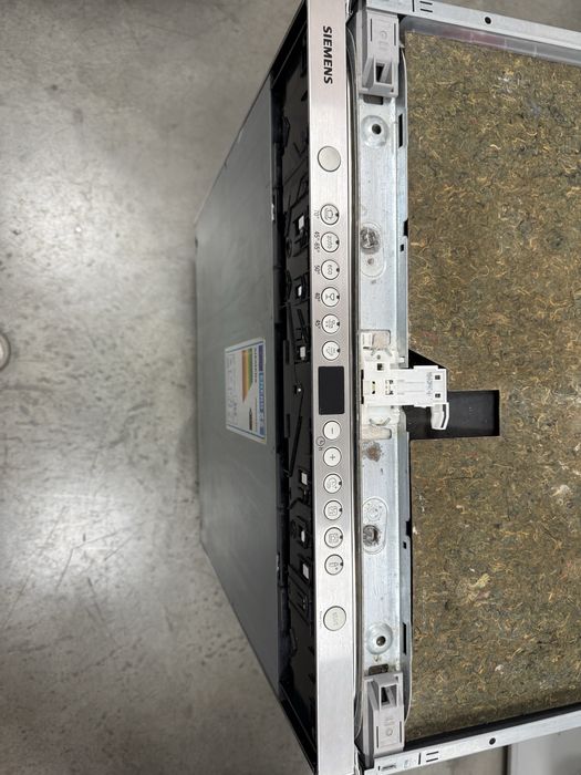 Нов модел Съдомиялна SIEMENS за Пълно вграждане