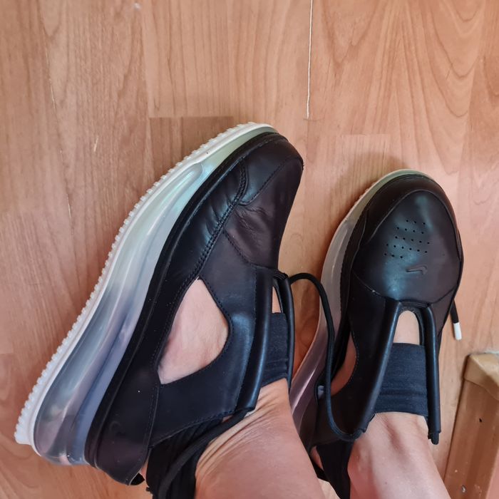 NIKE ff720 ,оригинални номер 41 / стелка 26,5 см/