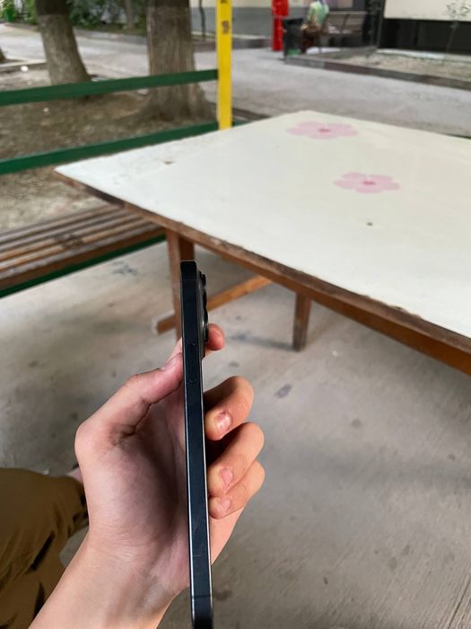iPhone 15 pro max 256talik 90yomkist