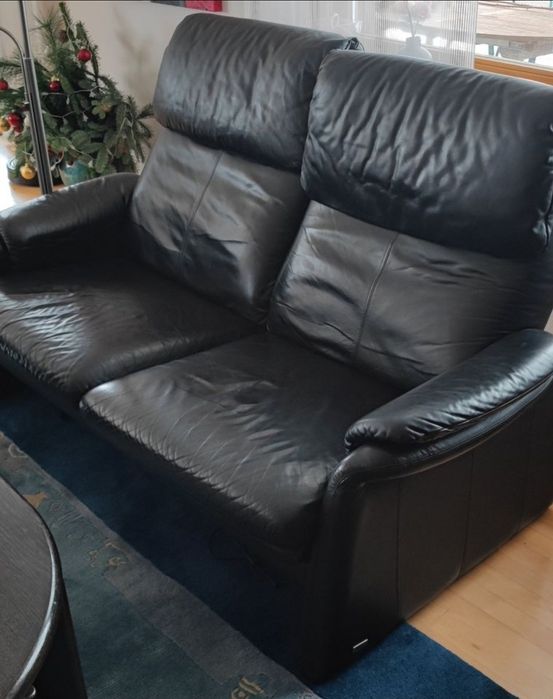 2 canapele din piele