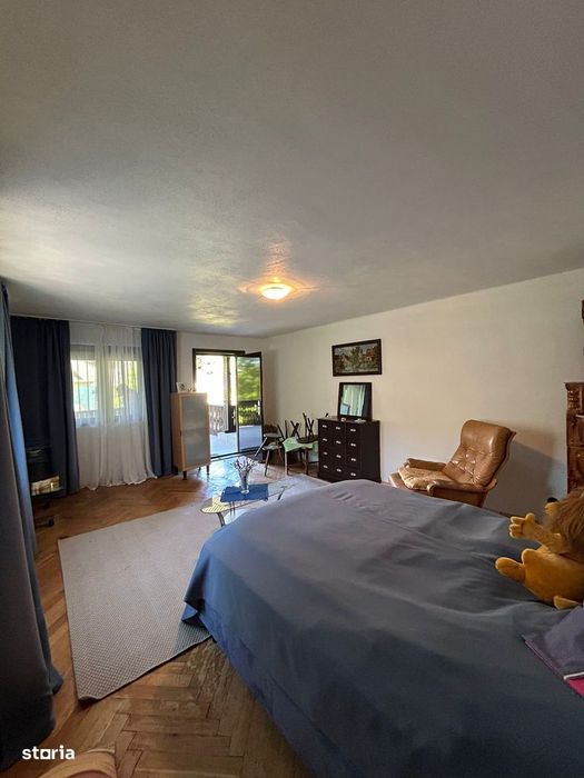 Casă de vânzare în comuna Sălătrucu, județ Argeș.