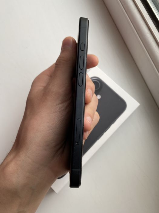 Айфон 16 емкост 100