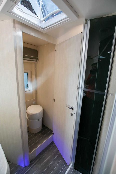 Vanzare autorulote model 2025, NobelArt T-6000 (Roller Team) 5 locuri