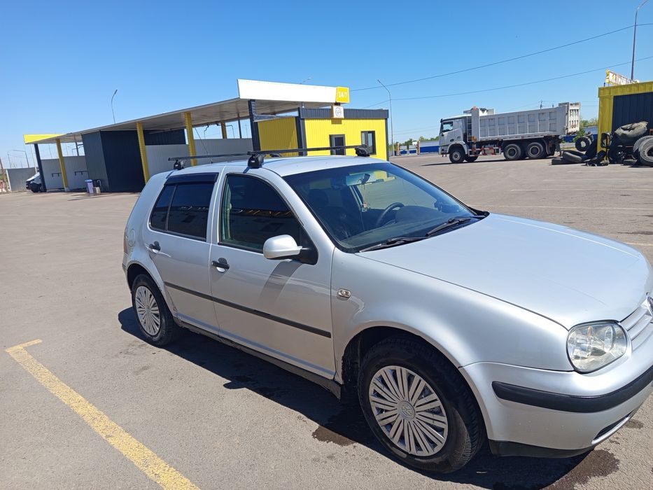 Продам Гольф 4 2000г.в