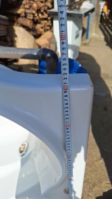 Cadă cu hidro mesaji